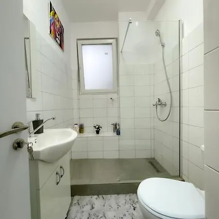 Daire Boulevard View 2br In Old Town